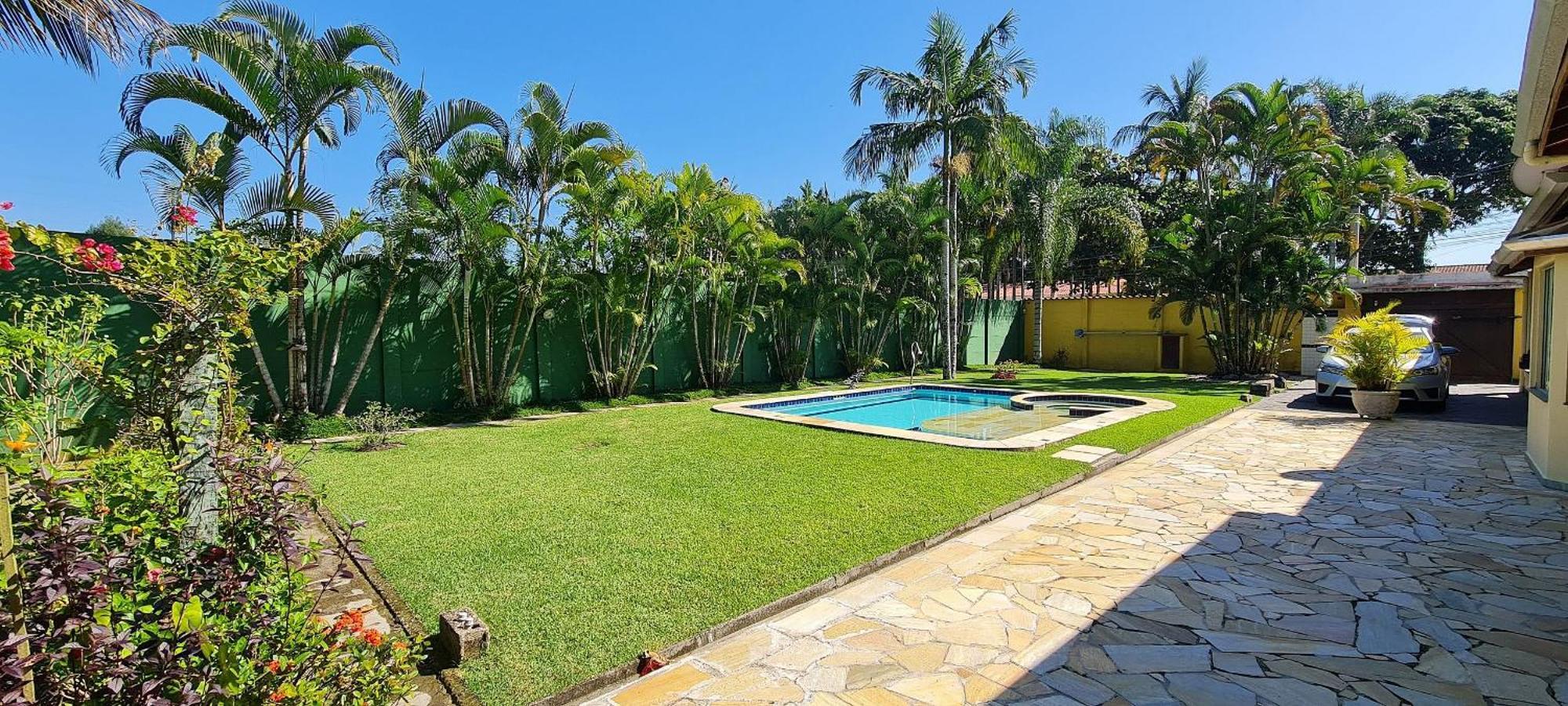 Encantadora Chacara Com Piscina Em Итаньяэн Экстерьер фото